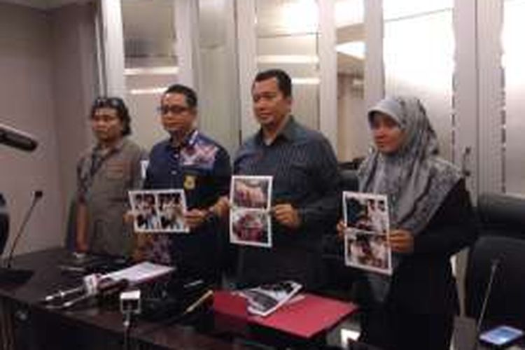 Direktorat Tindak Pidana Tertentu Bareskrim Polri menangkap penjualan orangutan. Hasil penangkapan dijelaskan pada kantor Bareskrim Mabes Polri, Jakarta, Selasa (20/9/2016)