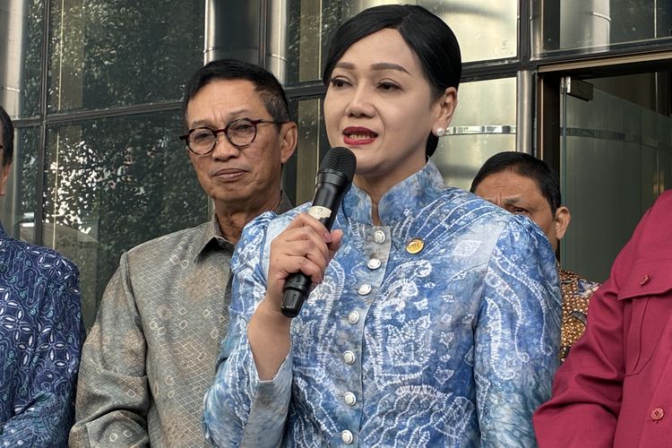 OJK Akan Gandeng KPK Tangani Kasus Korupsi di Sektor Keuangan 