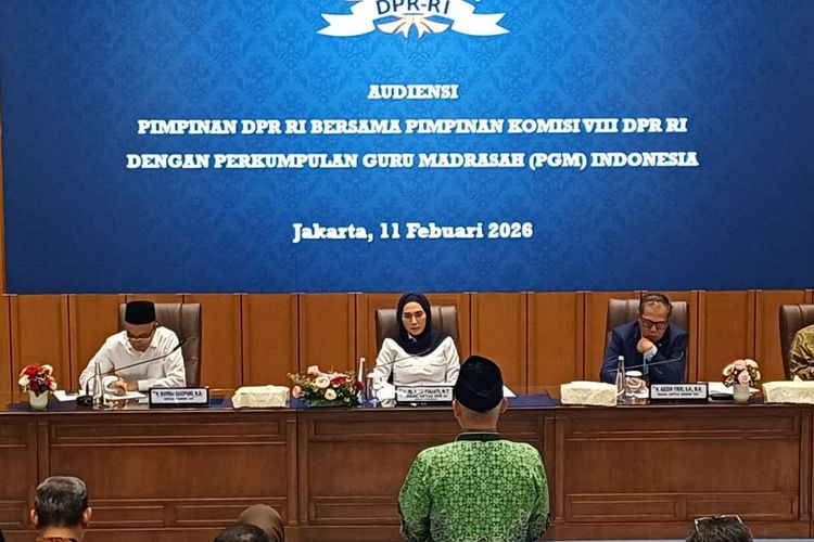 Suasana Audiensi antara Pimpinan DPR RI, Komisi VIII DPR RI dan Perkumpulan Guru Madrasah (PGM) Indonesia, Rabu (11/2/2026) di Kompleks Parlemen, Jakarta.