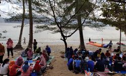 Pantai Mutiara, Tempat Terbaik Manjakan Diri dari Hiruk Pikuk Kota