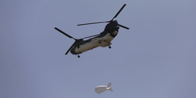Taliban Kepung Kabul, AS Terus Evakuasi Staf Kedubes ke Bandara Afghanistan - Vimarsana News