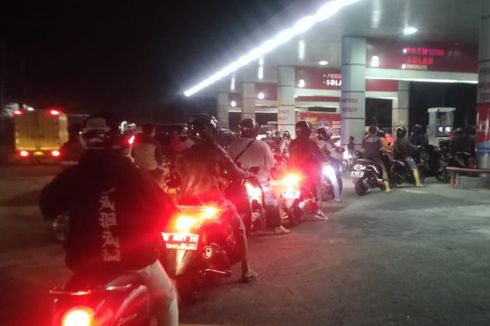 Apakah Sepeda Motor Harus Daftar MyPertamina untuk Beli Pertalite?