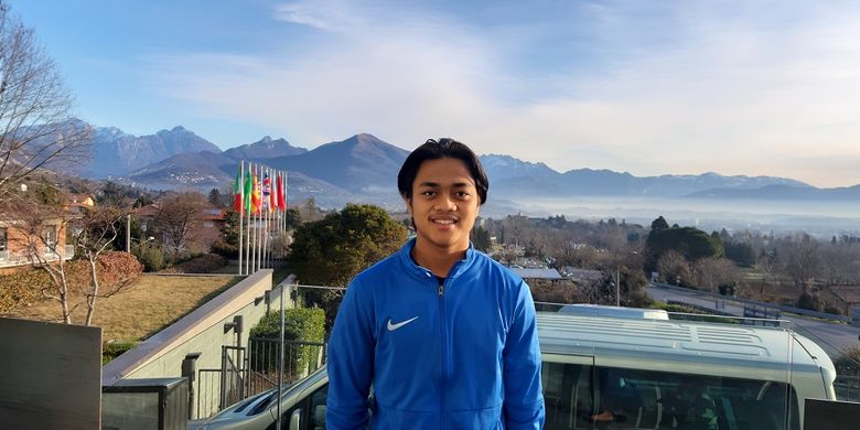 Pemain Garuda Select, Andre Oktaviansyah saat ditemui Kompas.com, di Como, Italia, Rabu (22/1/2020). Andre menjadi salah satu dari lima peserta Garuda Select I yang kembali diikutsertakan dalam program tahap kedua.