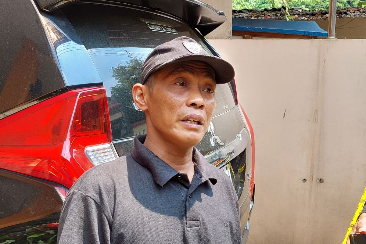 Bakti Ajis Munir (49) ditemui di Jalan Takong, Depok, Kamis (31/8/2023).