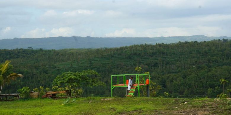 Spot foto di Gunung Gede, Getas, Playen, Gunungkidul, DI Yogyakarta, Minggu (3/2/2019).