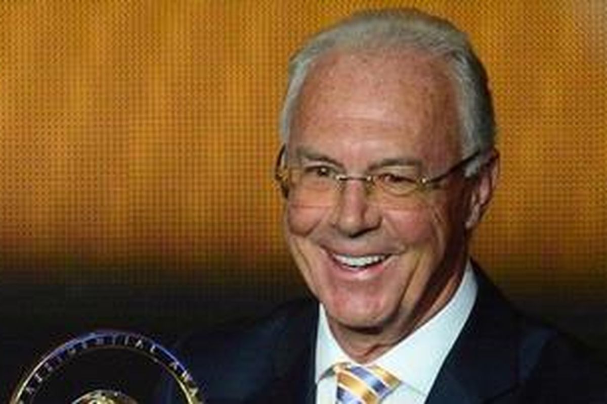 Legenda dan mantan Presiden Bayern Muenchen, Franz Beckenbauer.