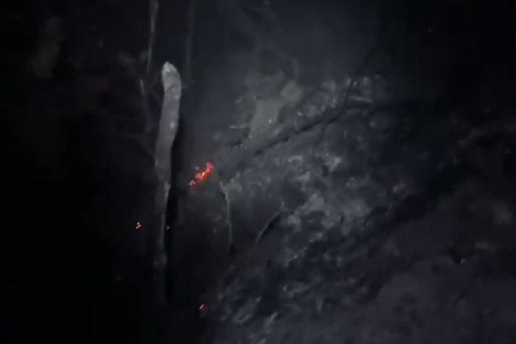 Jalur Pendakian Gunung Mabulilling Mamasa Ditutup Sementara Imbas Karhutla