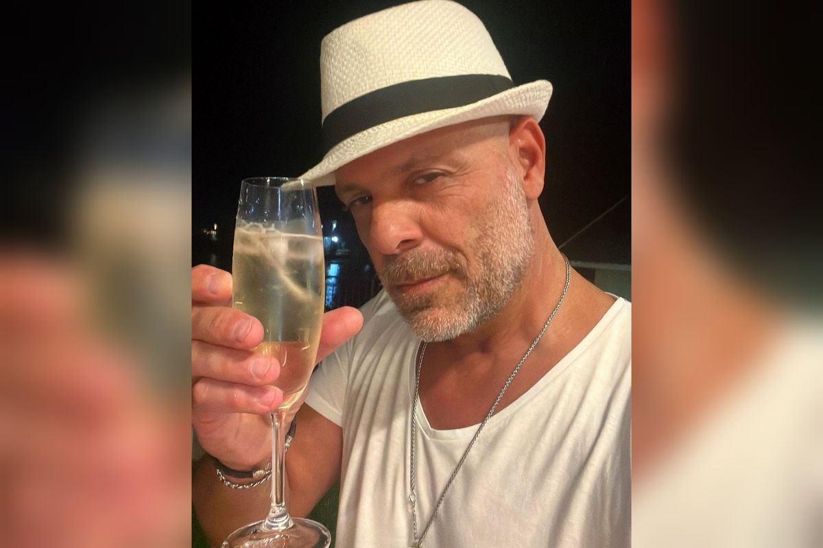 Bruce Willis mundur dari dunia akting setelah didiagnosis menderita penyakit langka