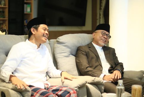 Transformasi Pesantren, Kiai Imam Jazuli dan Zulkifli Hasan Bekali 5.000 Pengasuh Strategi Hadapi Perubahan Zaman