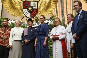 Ketika Putri Mahkota Swedia Kagumi Terowongan Silaturahmi dan Toleransi di Indonesia