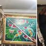 Dengar Suara Mendesis Semalaman, Ternyata Piton 5 Meter di Plafon Rumah