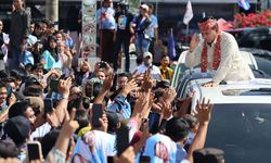 Kunjungi 3 Provinsi di Pulau Sumatera, Prabowo Sebut Akan Berjuang Membela Rakyat Indonesia