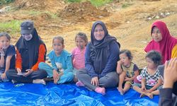 Kemensos Salurkan Bantuan Rp 272 Juta untuk Korban Kebakaran di Puuwatu, Kendari