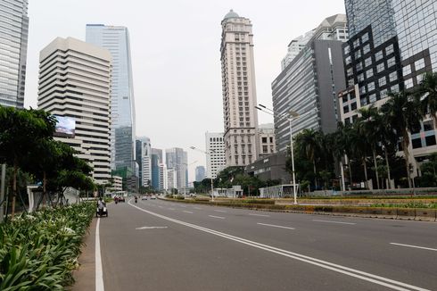 Polisi Imbau Pesepeda Tidak Keluar Jalur Sepeda di Jalan Sudirman-Thamrin