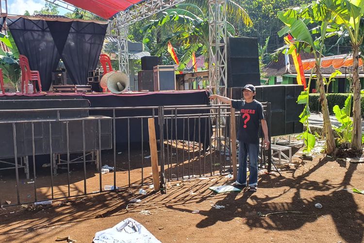 Lokasi tewasnya seorang pemuda di Padukuhan Wuni, Kalurahan Nglindur, Girisubo, Gunungkidul, DI Yogyakarta. Dia diduga ditembak polisi saat acara musik elekton.