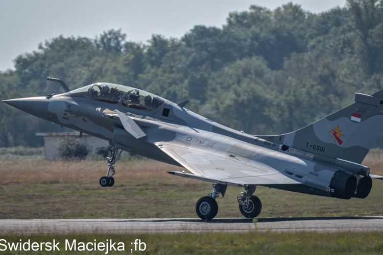 Pesawat tempur Dassault Rafale TNI-AU registrasi T-0301 di pabrik Dassault Aviation di Bordeaux-Mérignac, Perancis.