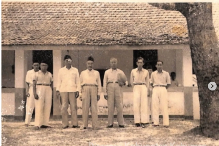 Ini Orang Pertama Pencipta Genteng Sokka yang Terkenal Awet