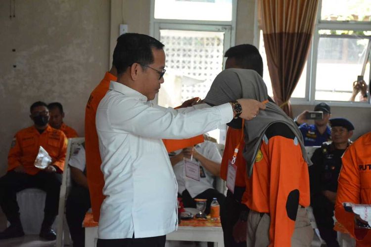 Pelantikan relawan bencana oleh Basarnas Lampung, Kamis (26/1/2023).