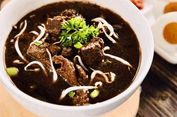 Cara Membuat Rawon Enak, Bumbu Kluwek Medok dan Daging Empuk