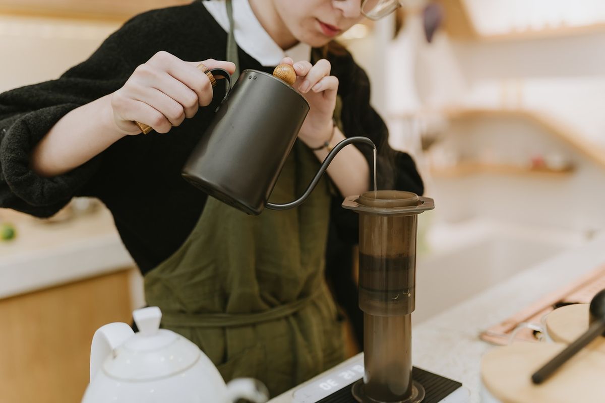 ilustrasi barista. 