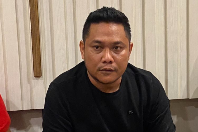 Ketua Bawaslu Surabaya, Novli Bernado Thyssen, di sebuah hotel, Jumat (27/9/2024).