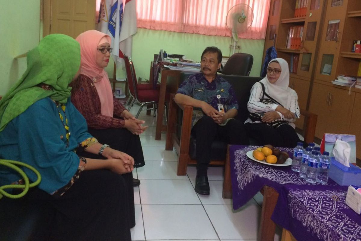Komisi Perlindungan Anak Indonesia (KPAI) menyambangi SD Tanjung Duren Selatan 01, Jakarta Barat, Jumat (15/9/2017).