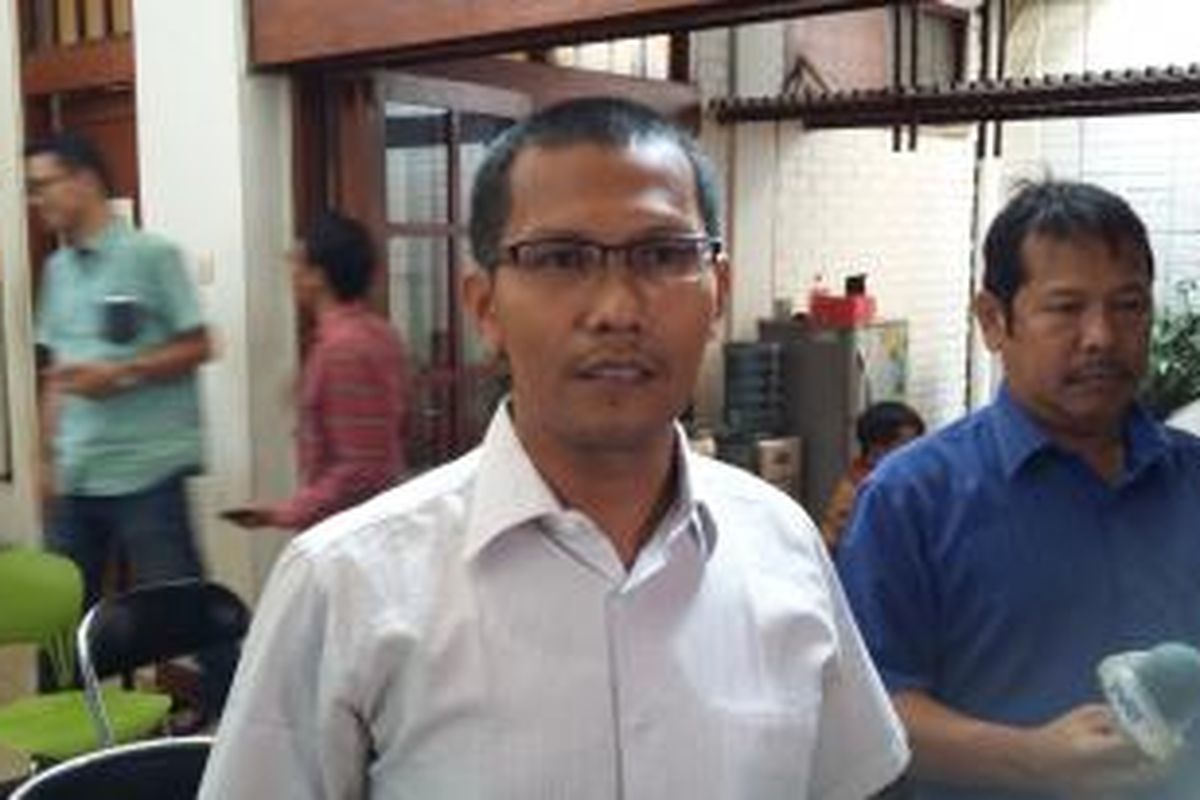 Peneliti Indonesia Corruption Watch (ICW) Febri Hendri, seusai menggelar konferensi pers di Sekretariat ICW, Jakarta Selatan, Rabu (2/9/2015).