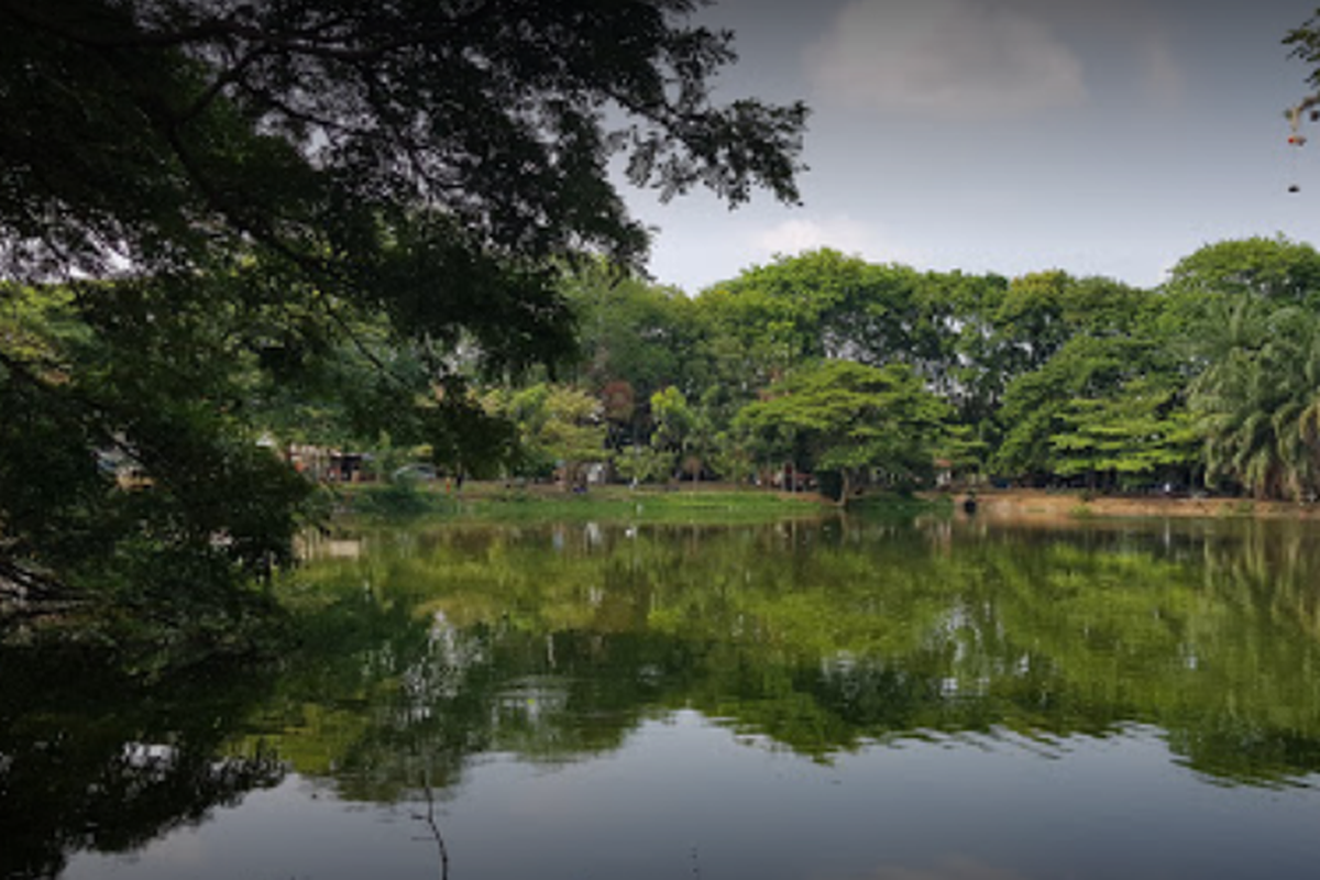 Danau Duta Harapan Bekasi