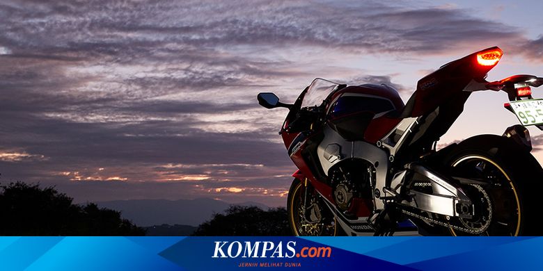 Sepenggal Sejarah Moge Honda CBR1000RR