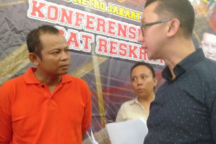 Kasatreskrim Polres Metro Jakarta Selatan, Kompol Andi Sinjaya Ghalib merilis kasus pencabulan anak dibawah umur di Mapolres Metro Jakarta Selatan, Selasa (3/12/2019)