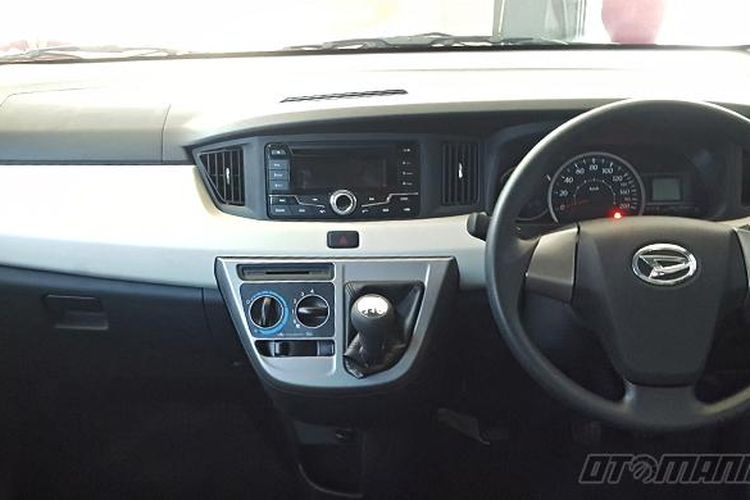 Interior Sigra