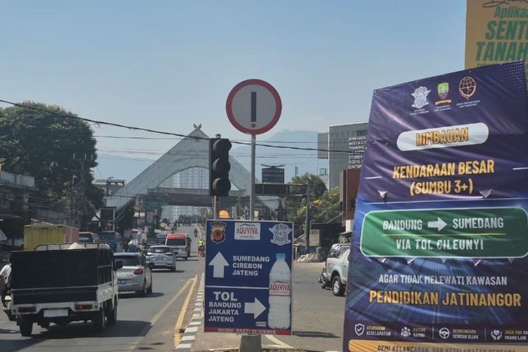 Pemkab Sumedang Akan Batasi Truk Besar di Kawasan Pendidikan Jatinangor, Ini Jalur Alternatifnya