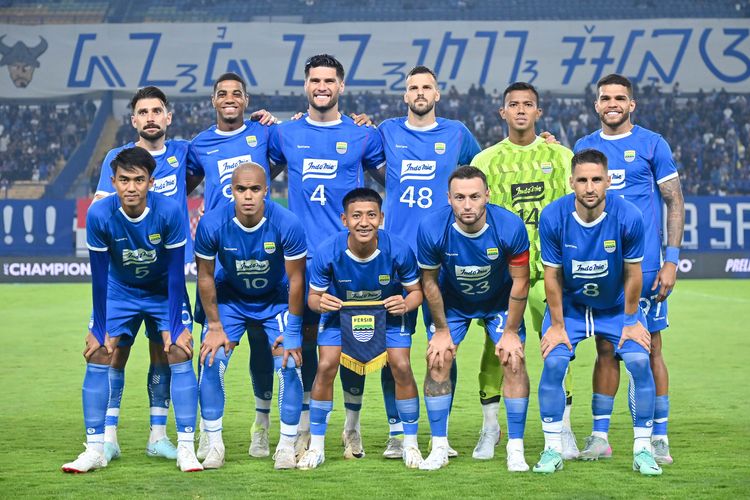 Starting Persib Bandung vs Manila Digger FC dalam pertandingan play off AFC Champions League Two (ACL 2) 2025-2026 di Stadion Gelora Bandung Lautan Api (GBLA), Rabu (13/8/2025). 