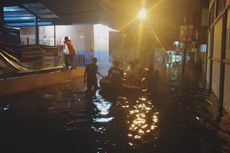 Kali Cakung Meluap, Kompleks Perumahan Dosen IKIP Bekasi Banjir 1,3 Meter