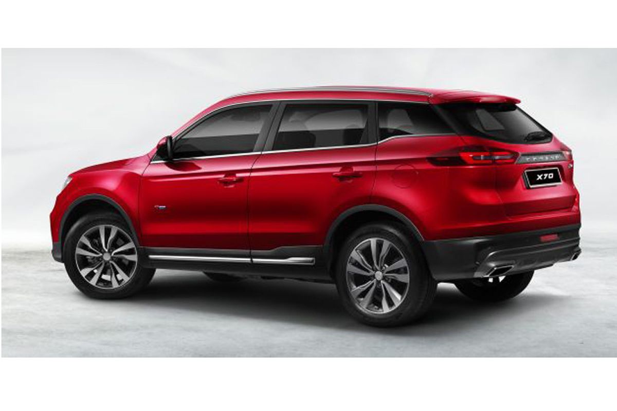 SUV Proton X70