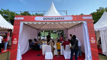Donor Darah dan Cek Kesehatan Gratis di Daihatsu Kumpul Sahabat Cirebon