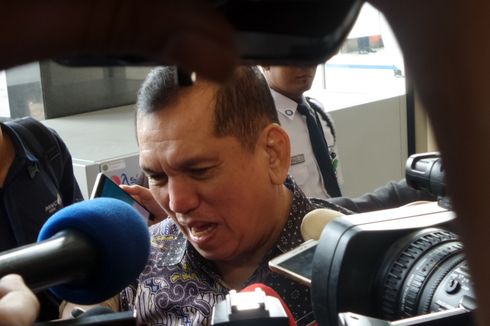 Mantan Ketua Komisi II Mengaku Kenal Andi Narogong Lewat Setya Novanto