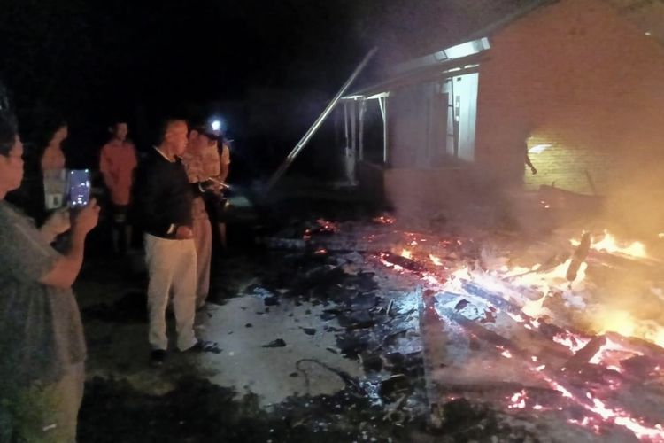 Lokasi kebakaran yang menewaskan satu orang difabel di Lampung Utara, Jumat (20/10/2023) dini hari.