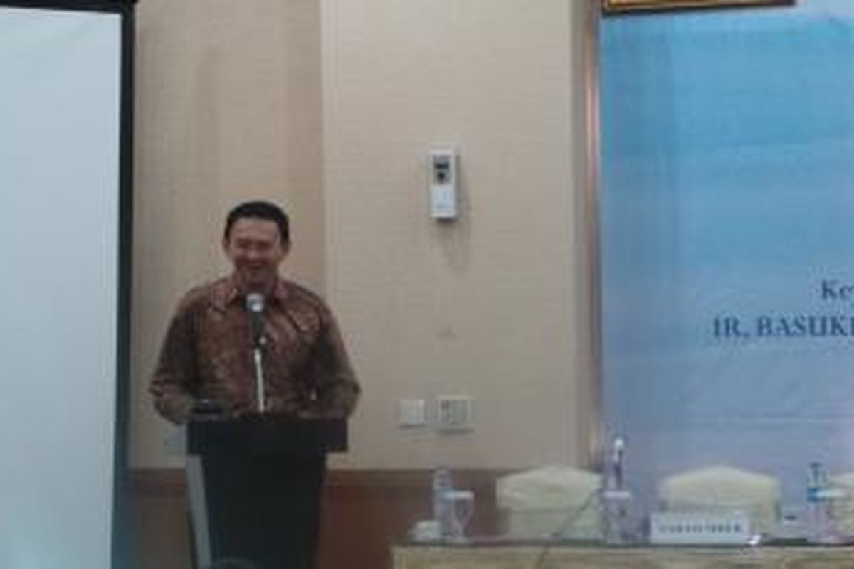 Gubernur DKI Jakarta Basuki Tjahaja Purnama saat menyampaikan sambutan dalam Workshop Penggabungan PT PAM Jaya-PAL Jaya, di Hotel Grand Cempaka, Jakarta Pusat, Selasa (6/10/2015).