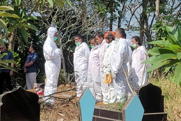 Libatkan Ahli DNA, Polda Metro Jaya Beberkan Tahapan Ekshumasi Makam Sutrimo di Banyumas
