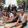 Penggerebekan Kampung Bahari Diwarnai Bunyi Petasan saat Polisi Datang