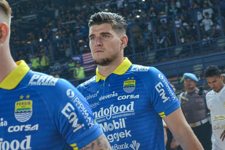 Napak Tilas Nick Kuipers, Tinggalkan Belanda demi Melegenda di Persib