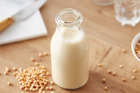 Apa yang Terjadi pada Tubuh jika Minum Susu Kedelai Tiap Hari?