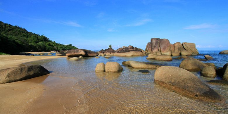 Salah satu sudut panorama pantai di Temajuk, Kabupaten Sambas, Kalimantan Barat.