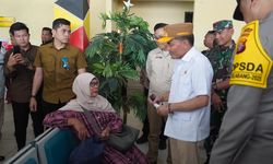 Gubernur Kalteng Tinjau Layanan Mudik dan Harga Bahan Pokok Jelang Lebaran di Sampit