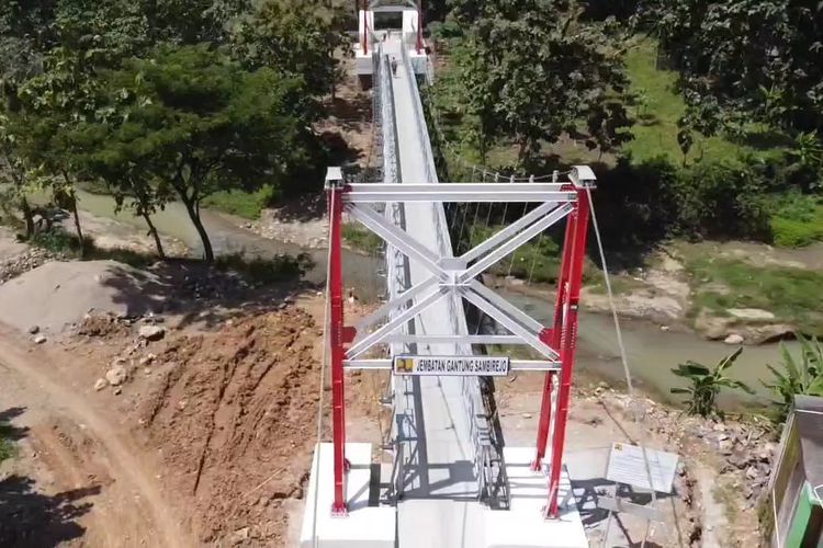 Atasi Keterisolasian, 105 Jembatan Gantung Dibangun di Wilayah 3T