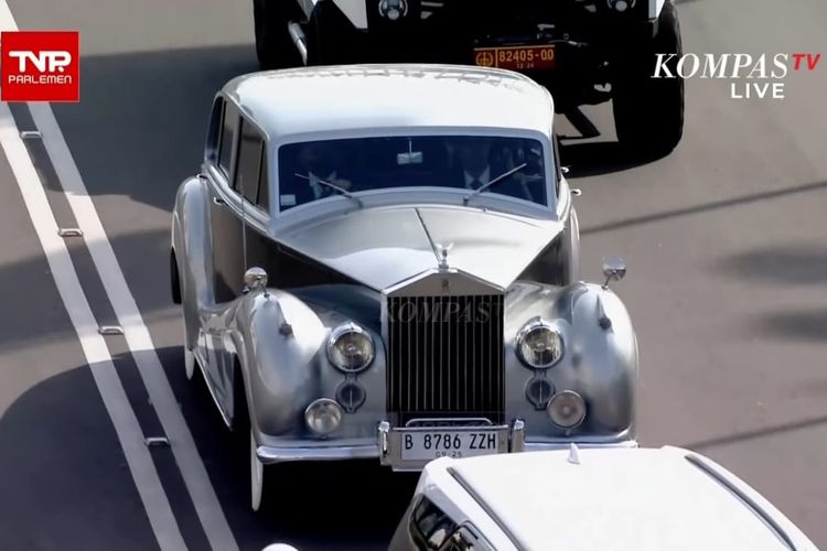 Rolls Royce klasik milik Bamsoet