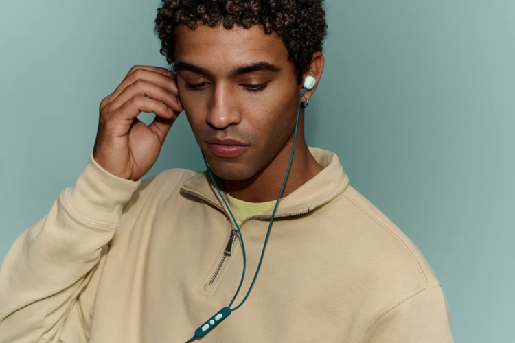 Bose Rilis Earbuds Berkabel dengan ANC, Tak Perlu Dicas