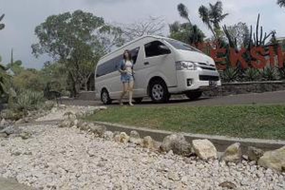 Toyota Hiace bidik pengusaha di bidang travel dab rental