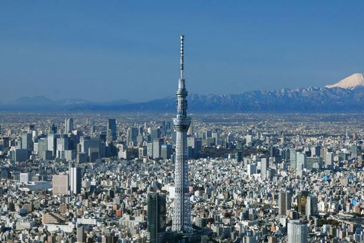 Tokyo Sky Tree, tempat terbaik menikmati panorama kota Tokyo dari ketinggian.